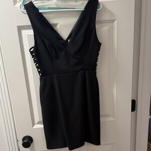 Elegant Black Sleeveless Dress